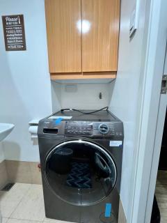 J&J Havenstay Ananda Square - 8