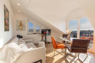 Apartment close to nature with balcony view - 1