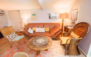 The Organic Cotswolds Cowshed - 6