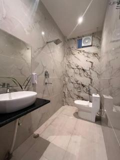 Hotel Pahuna Ghar - 3