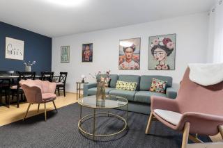 Spacious apartment with garden - 0