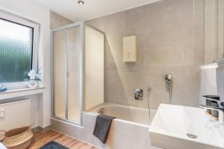 Spacious apartment with garden - 2