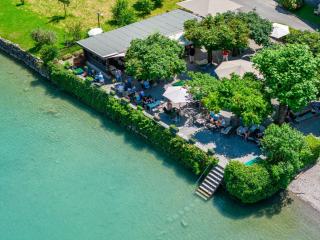 Lake Lodge Hostel - 8