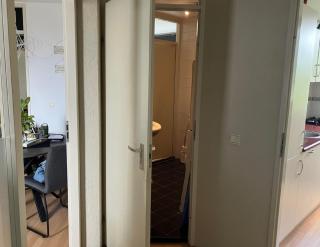 Locuinta moderna cu parcare gratuita - 8