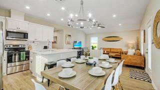 Patio Lounge w Firepit Nature Preserve Views Surf-n-dipity by AvantStay - 1