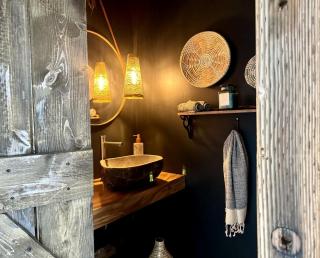 Stunning Design Rental Incredible for a Luxury Escape in Lone Pine, California - 5