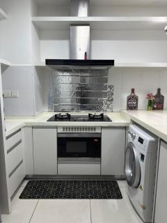 Sea & Sunset View at Sutera Avenue Near Imago - 9