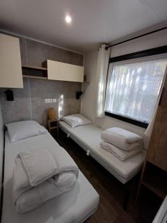 Mobil home 6 personnes 3 chambres - 1
