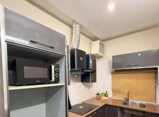 Modern 1 bed Apartment Ready-to-Move Bahria Lahore - Lahore - 5