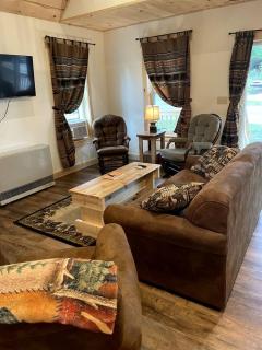 Incredible Wooden Cabin with Fire Pit and Barbecue in Greenville, Maine - 8