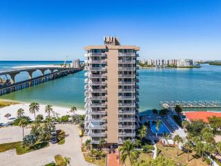 Coastal Bliss with Gulfside Charm - Your Perfect FMB Escape Awaits! - Beach Haven - 6