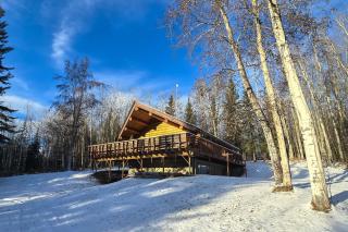 Explore Fairbanks! Authentic Log Cabin with Views - 6