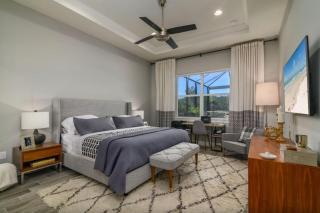 Elegant 3BR waterfront pool home A Dream Come True - 5