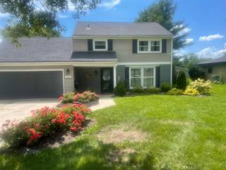 [4-BR/Sleeps 12] Family & Friends Home in Indiana - New Haven - 2