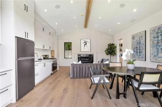 Studio City Luxury 6BR Home with Pool and Theatre - 3