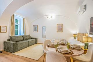 Air Con I free parking I floor heating - 8