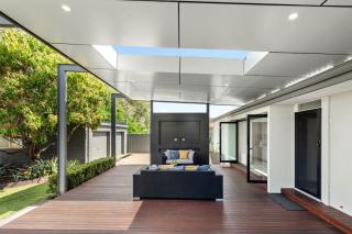 Modern Alfresco Retreat - 8