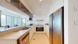 Vacationer Holiday Homes I Luxury 3 Bedroom Apartment I Iconic Burj Khalifa View I Heart of Downtown - 9