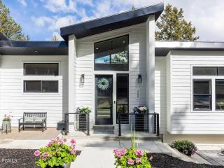 Park City Ski Base 7BR Hot Tub Views - 0