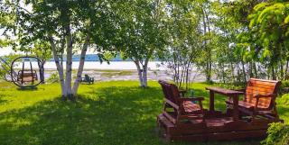 Lake view studio for 4 people with Free parking & WiFi - 6