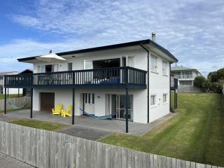 Bella on Broadway - 8