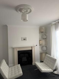 Chic Notting Hill Flat - 3