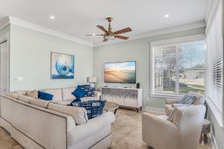 Magnolia Bay 8598 - 5