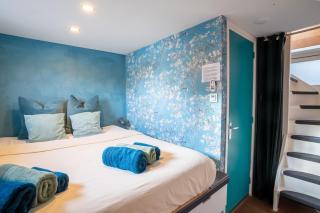 Houseboat with private guesthouse "The Waterhouse" - 7