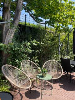 Houseboat with private guesthouse "The Waterhouse" - 2