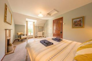 Jasmin-Y-Ffynnon - 2