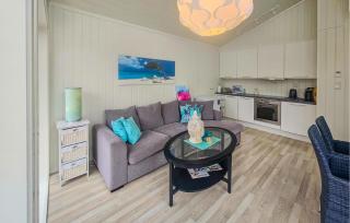 Stunning Home In Tjøme With Private Swimming Pool, Can Be Inside Or Outside - 5