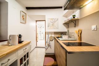 Cozy Old Town Suite - Quiet and Central Cocoon - 4