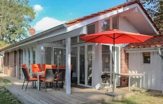 Awesome Home In Röbel With Sauna - 9