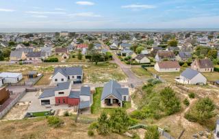 Cozy Home In Saint Germain Sur Ay With Wifi - 0