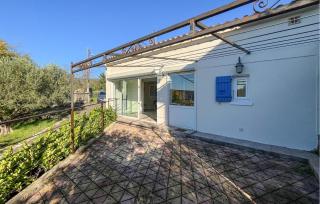 2 Bedroom Lovely Home In Saint André De Roquepe - 2