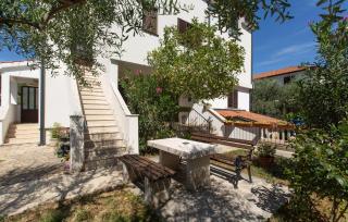 1 Bedroom Cozy Apartment In Porec - 0