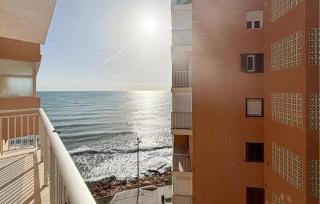 Beautiful Apartment In Torrevieja - 9
