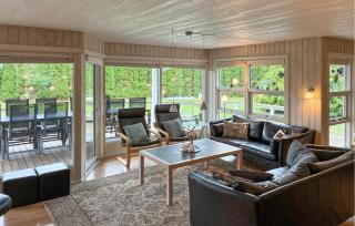 Lovely Home In Væggerløse With Sauna - 7