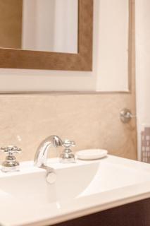 Depto Ideal 2 Pax Vista Al Lago - 2