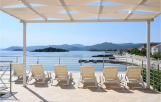 Lovely Apartment In Sreser With House Sea View - 9