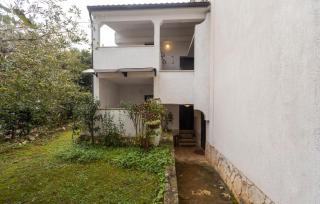 1 Bedroom Amazing Apartment In Porec - 5