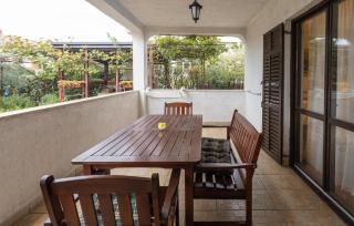 1 Bedroom Amazing Apartment In Porec - 4