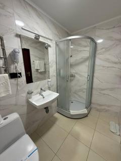 Hotel Complex Ukraine - 4