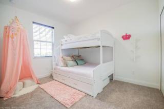 Lake View Retreat W Pool Near Disneyparks - 7