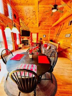 Make memories at Dreamweaver season pool, gameroom - 1