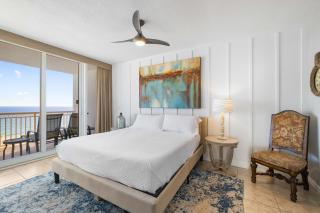 The Colonnades 701 - 6