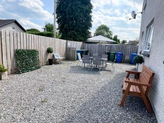 Suites Holiday Home Inverness - 2