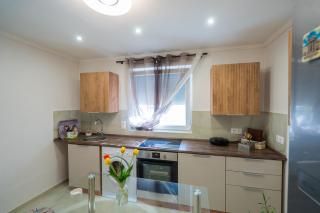 Non stop apartman 1 - 7