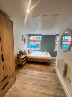 Studio Flat Close to Queen Square - Flat 4B - 3