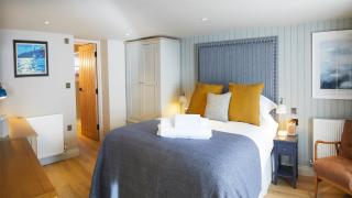 Five Star Stays - Scarborough - 3